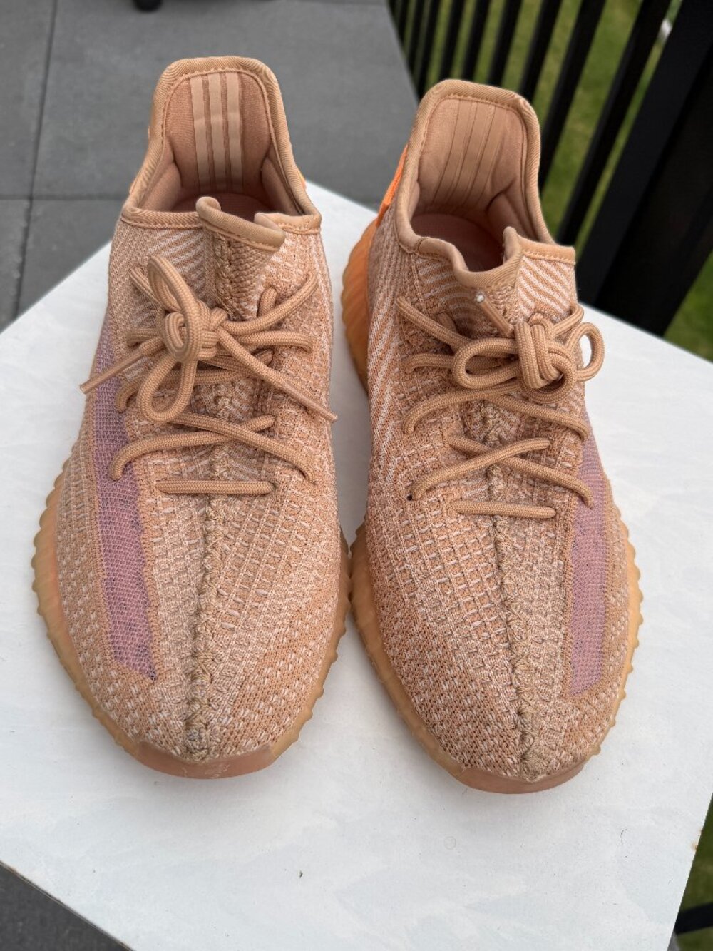 Adidas Yeezy Boost 350 V2 Clay - Size 9